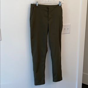 Lululemon Women’s Dress Pant size 6